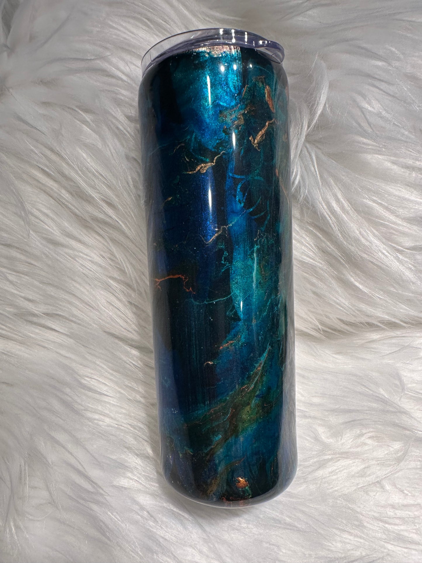 Swirl tumbler
