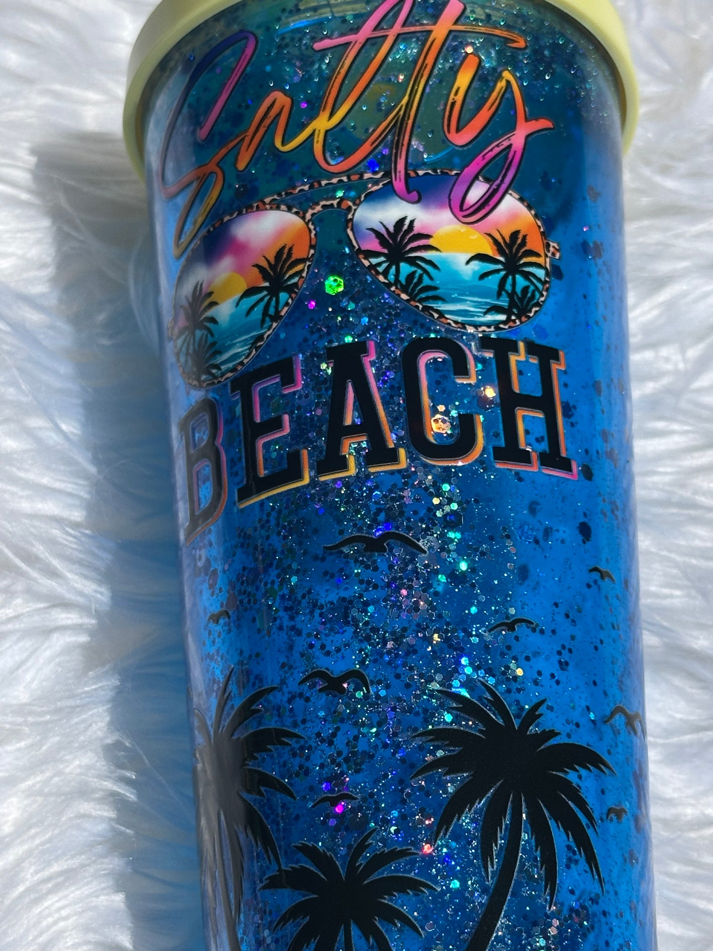 Beach snowglobe