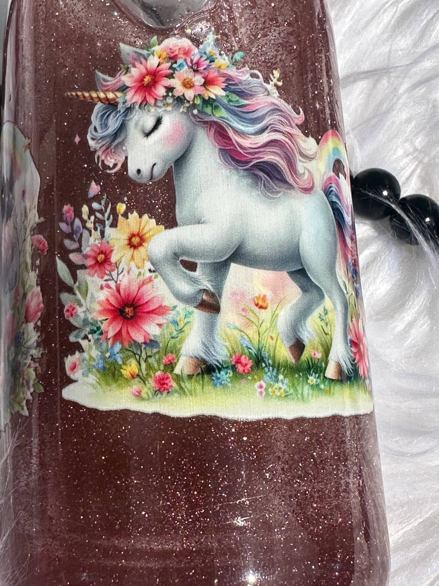 Unicorn snowglobe