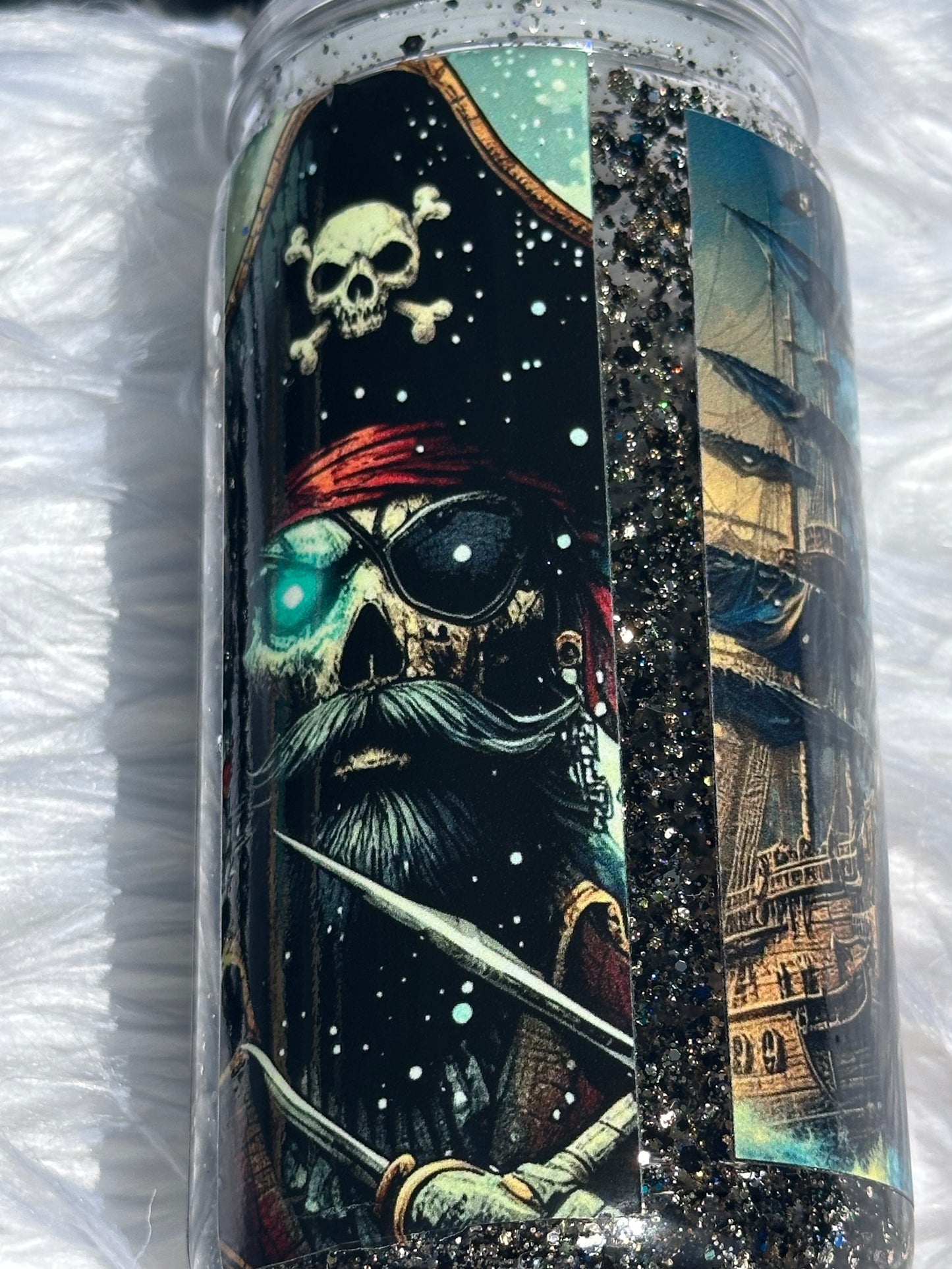 Pirate snowglobe tumbler